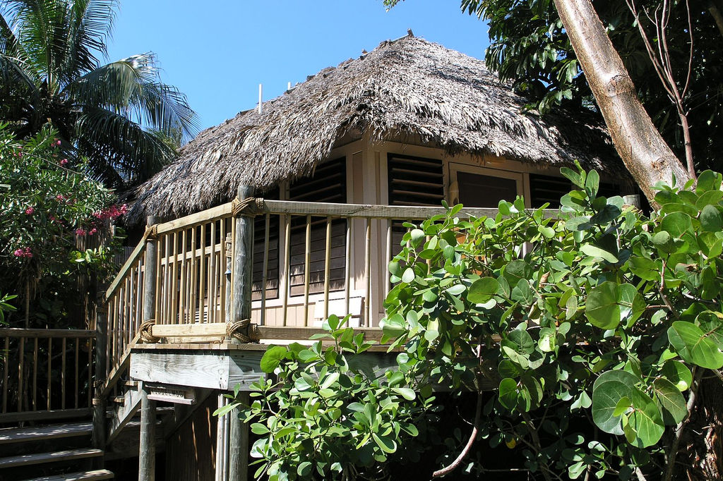 Little Palm Island – south pacific splendor you can drive to, almost